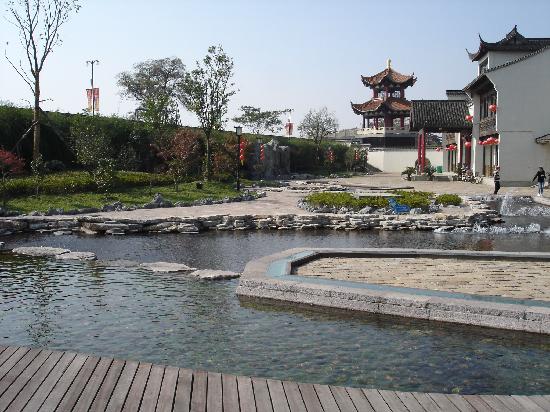 Photos of Guanchao Shengdi Park