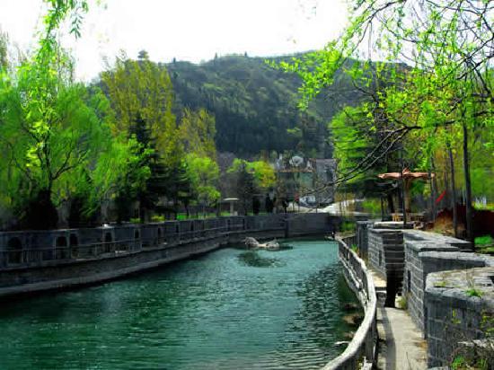 Photos of Huancui Valley Scenic Area
