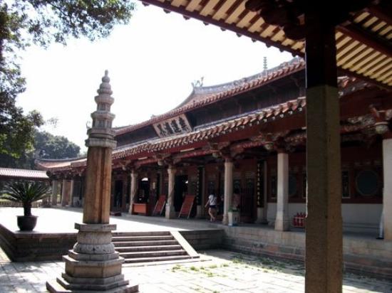 Photos of Kaiyuan Monastery