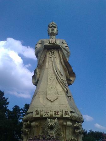 Photos of Longmu Imperial Ancestral Temple