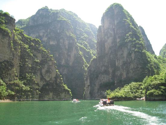 Photos of Longqing Gorge