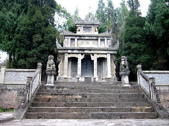 Photos of Quyuan Temple of Yichang