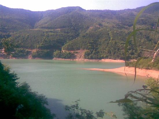 Photos of Shuishi Reservoir