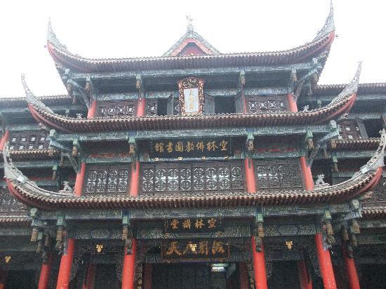 Photos of Wenshu Yuan Monastery