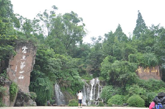 Photos of Xiujia Waterfall