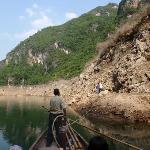 Photos of The Tour Line of Shennong River Ba Dong Hu Bei Boat Trackers